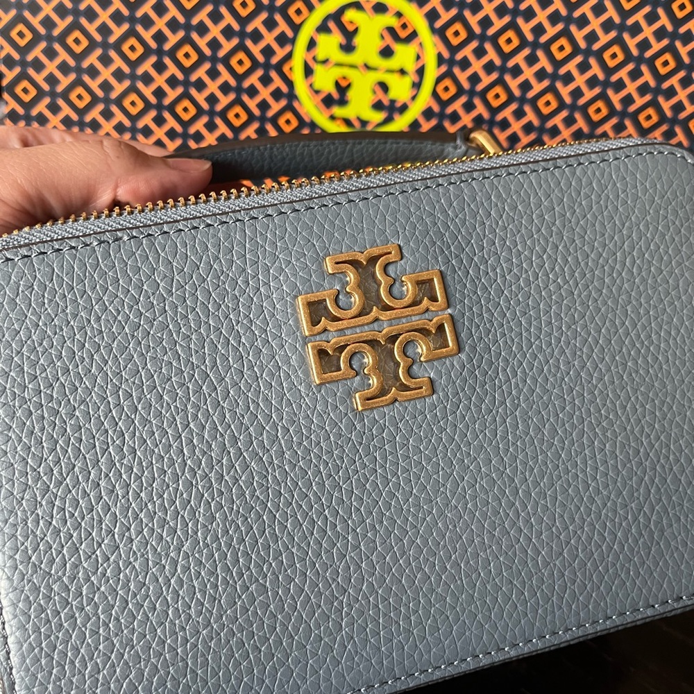 ❌SOLD❌Tory Burch Britten Crossbody - Picture 3 of 5